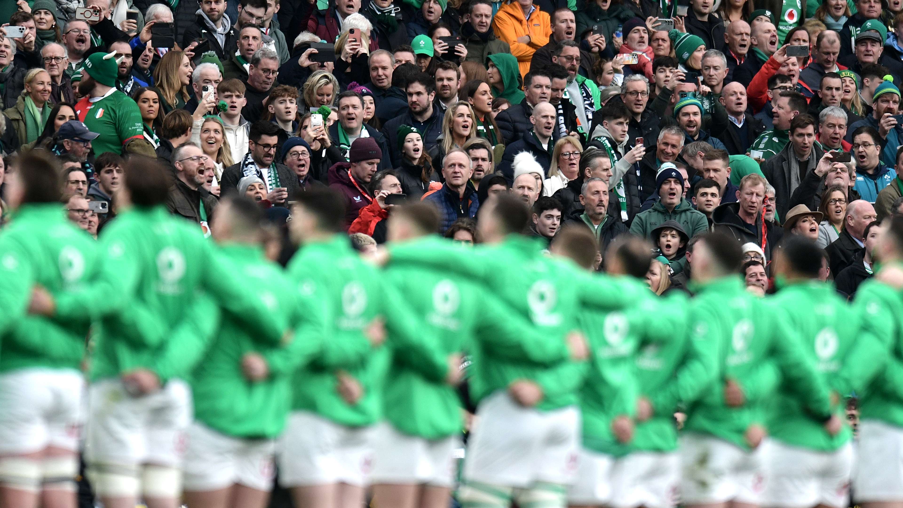 催生了一系 催生了一系